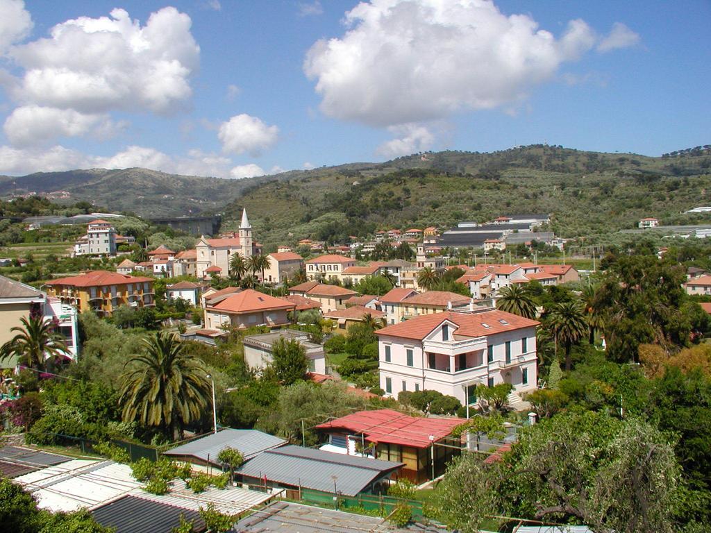 Residenza Il Poggio Leilighet San Bartolomeo Al Mare Eksteriør bilde